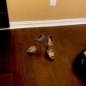 Sam Edelman.. size 10